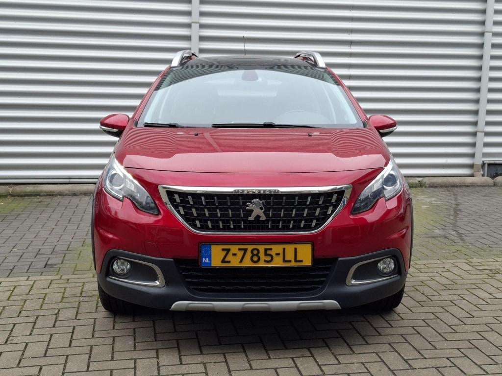 Peugeot 2008 suv 130 allure pano/cam/lmv/trekhaak