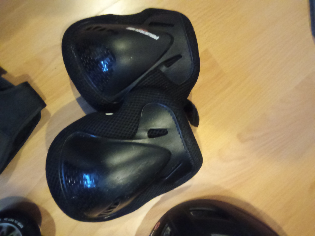 Skeelers maat 45