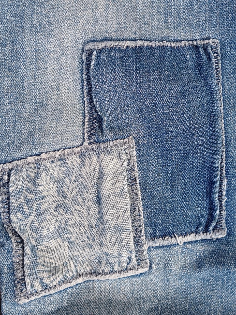 Yessica damesjeans mt 38 met stoere lappen op broekspijp