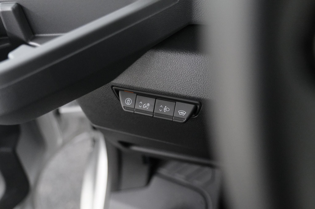 Renault Master t35 2.0 dci 150 l2h2 extra | nieuw model | camera | parkeers