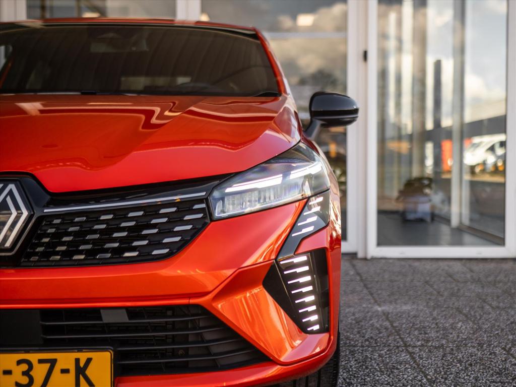 Renault Clio 1.0 tce 90pk gpf techno | camera | stoel & stuurverwarming | p