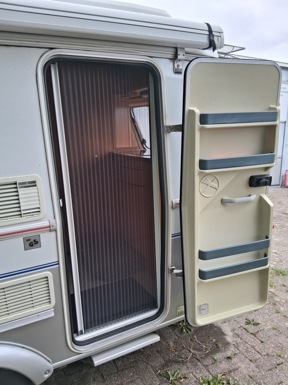Eriba Triton 420