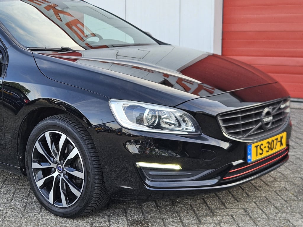 Volvo V60 2.0 t4 r-design | full option | stoel/stuur verw.