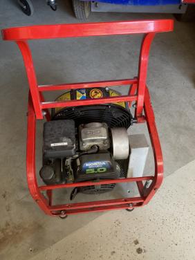 Te koop ventilator op benzine motor