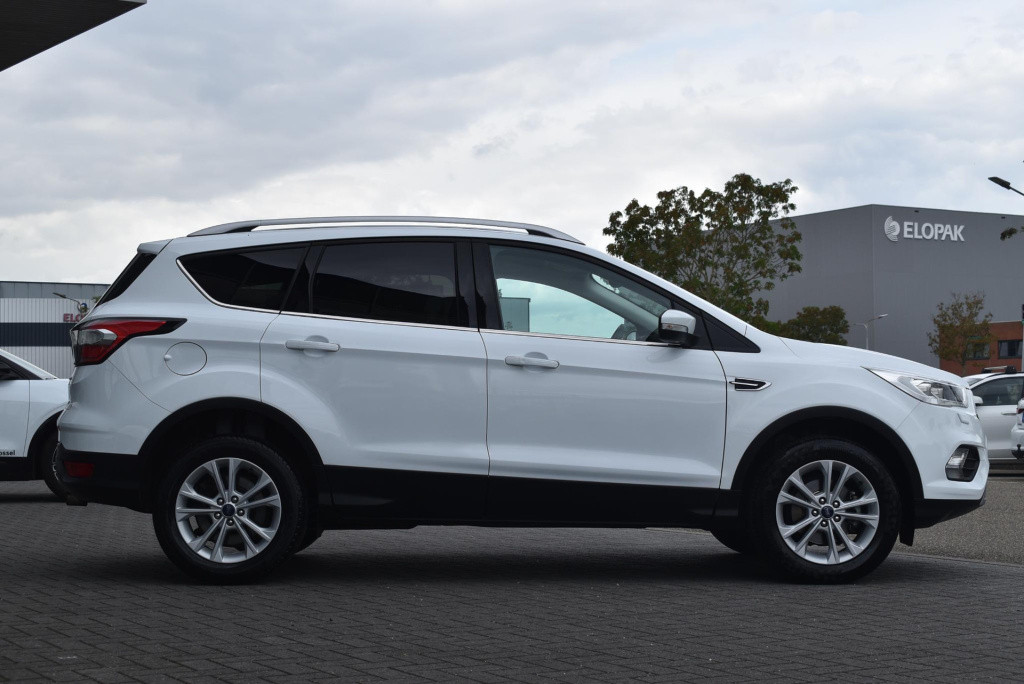 Ford Kuga 1.5 ecoboost titanium