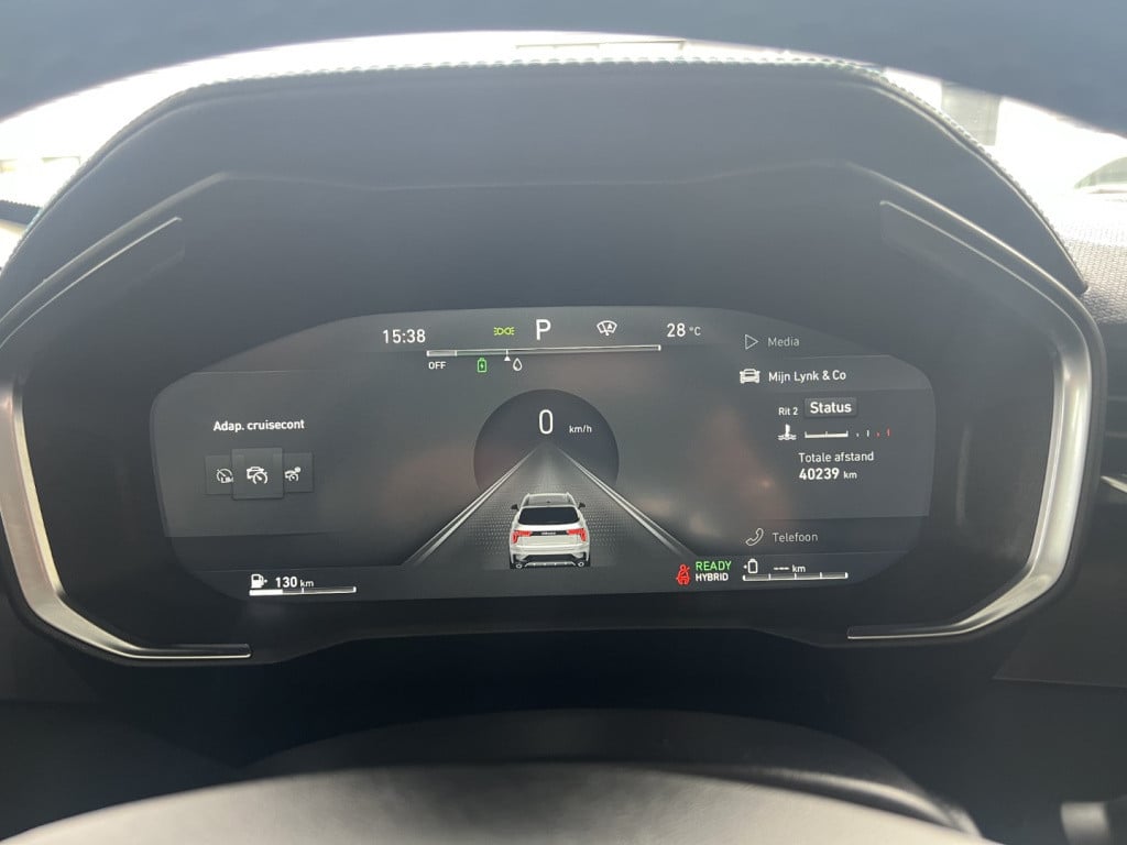 Lynk & Co 01 1.5 261pk plug in hybrid , panodak , adaptive cc , 360gr camer