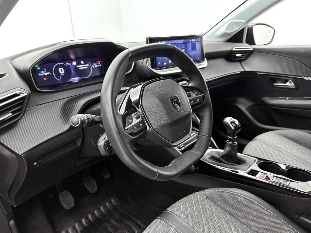 Peugeot 208 100 pk allure | rijklaar | navigatie | keyless entry | dodehoek