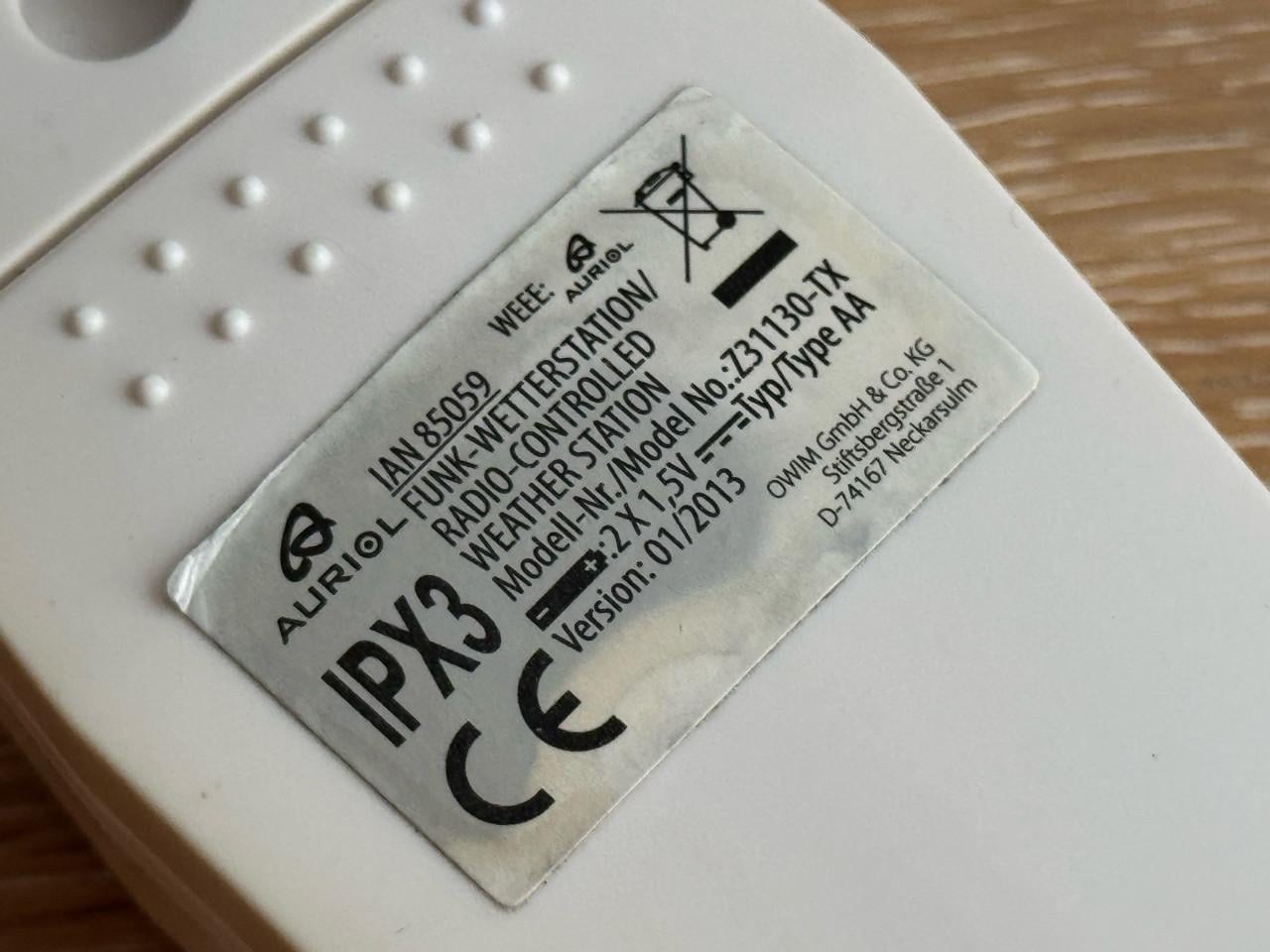 Gratis af te halen weerstation; geen communicatie met buitensensor