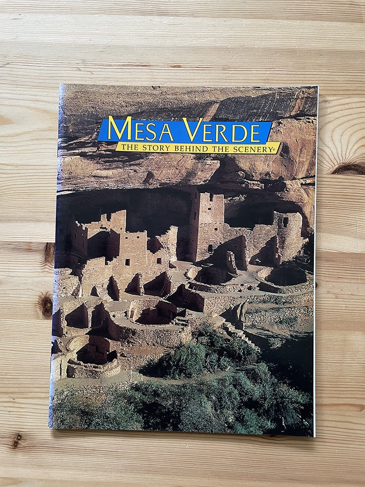 Te koop boeken van de Amerikaanse natuurparken plus RoadAtlas Rand McNally