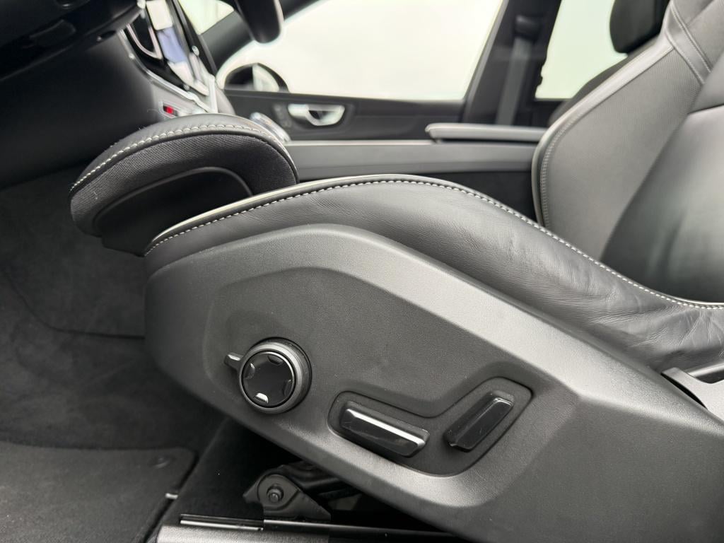 Volvo XC60 t6 398pk recharge black edition| panodak| 360camera| adap.cruise