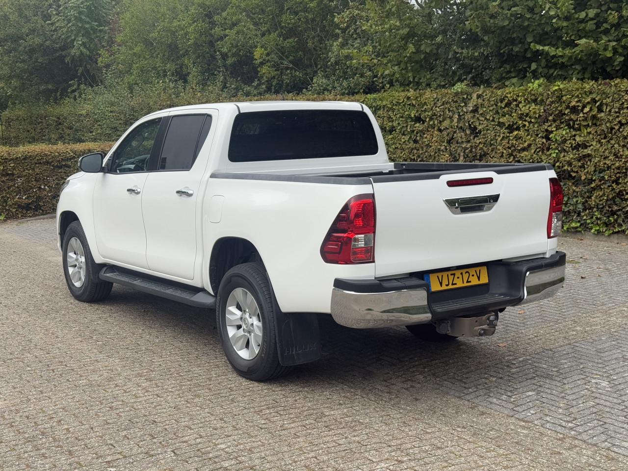 Toyota HiLux - HiLux - 2.4 D-4D Cool Comfort Double Cab Automaat| BTW |