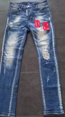 2 mooie dsquared2 spijkerbroek