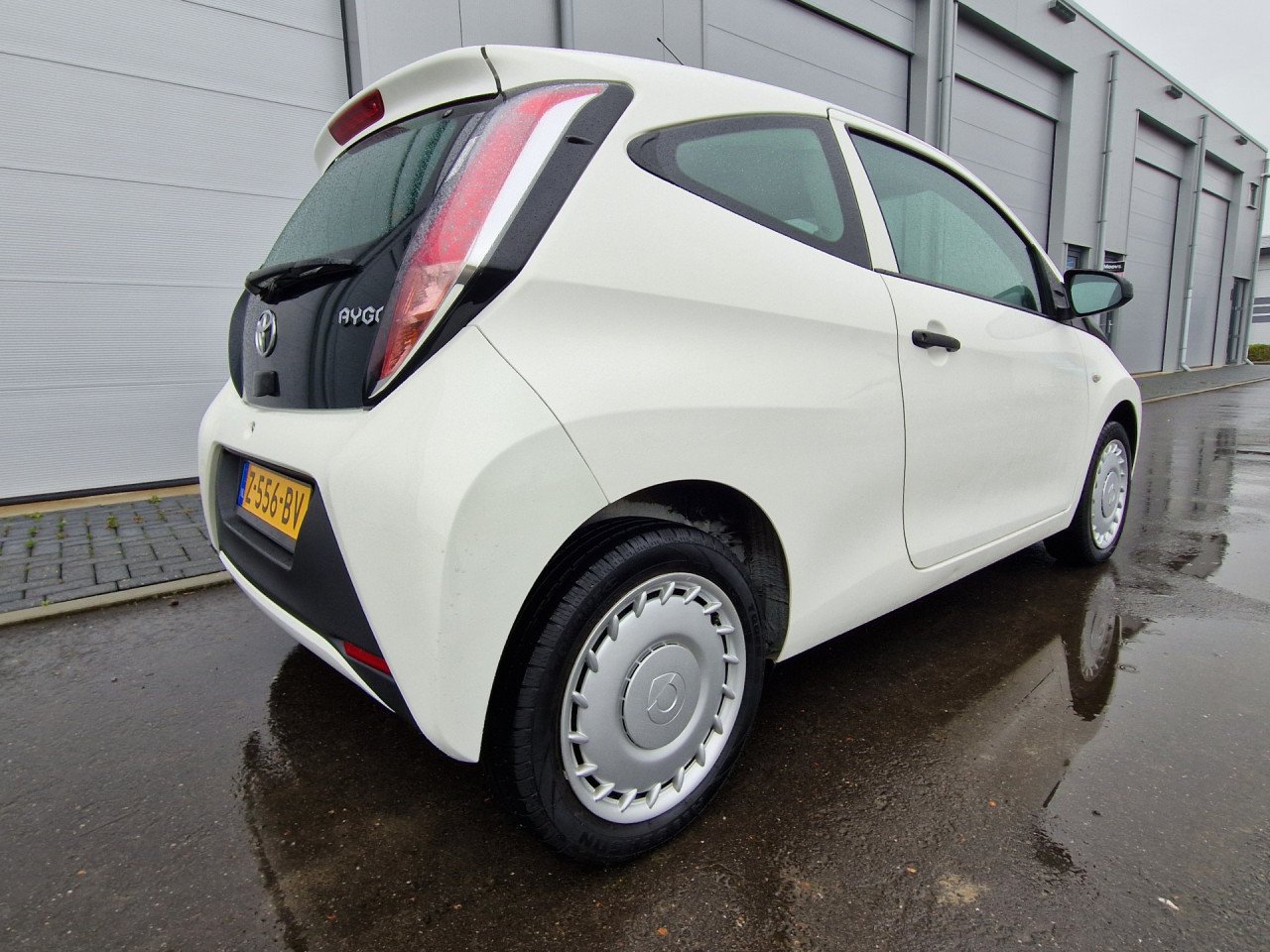 Toyota Aygo 1.0 VVT-i x