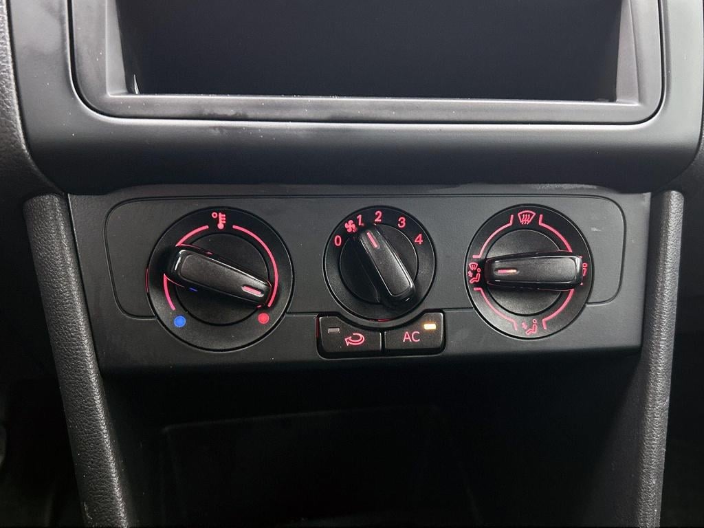 Volkswagen Polo 1.2 easyline lage kilometerstand | airco