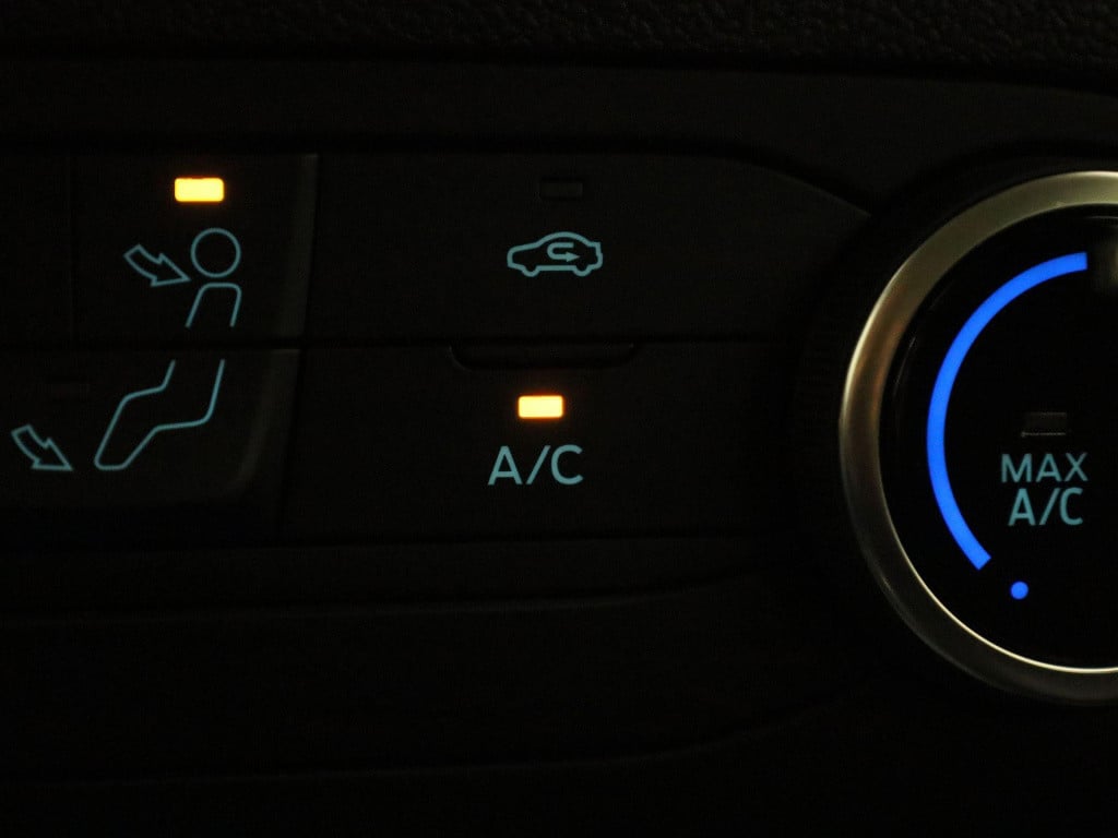 Ford Focus wagon 1.0 ecoboost hybrid connected | navigatie | cruise control