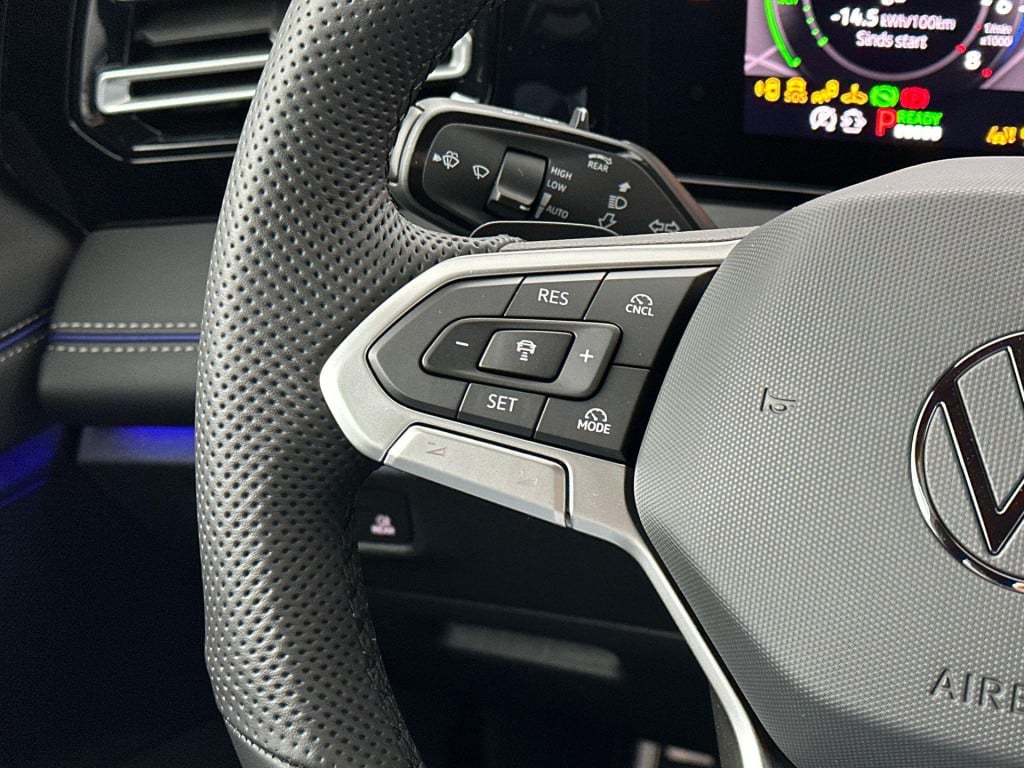 Volkswagen Tiguan r-line-edition 1.5 ehybrid 150 kw / 204 pk suv 6 v