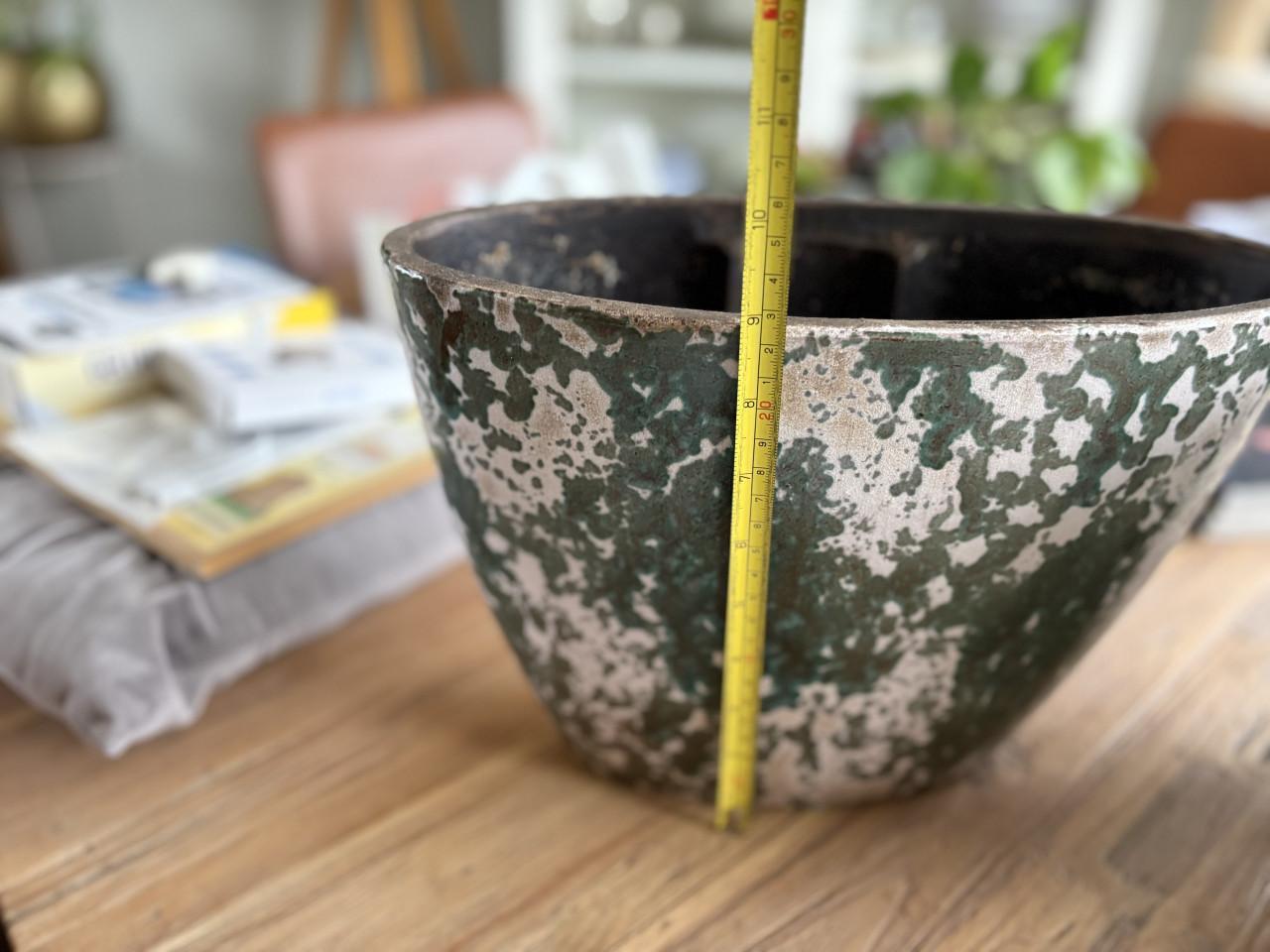 Mooie bloempotten ovaal Intratuin