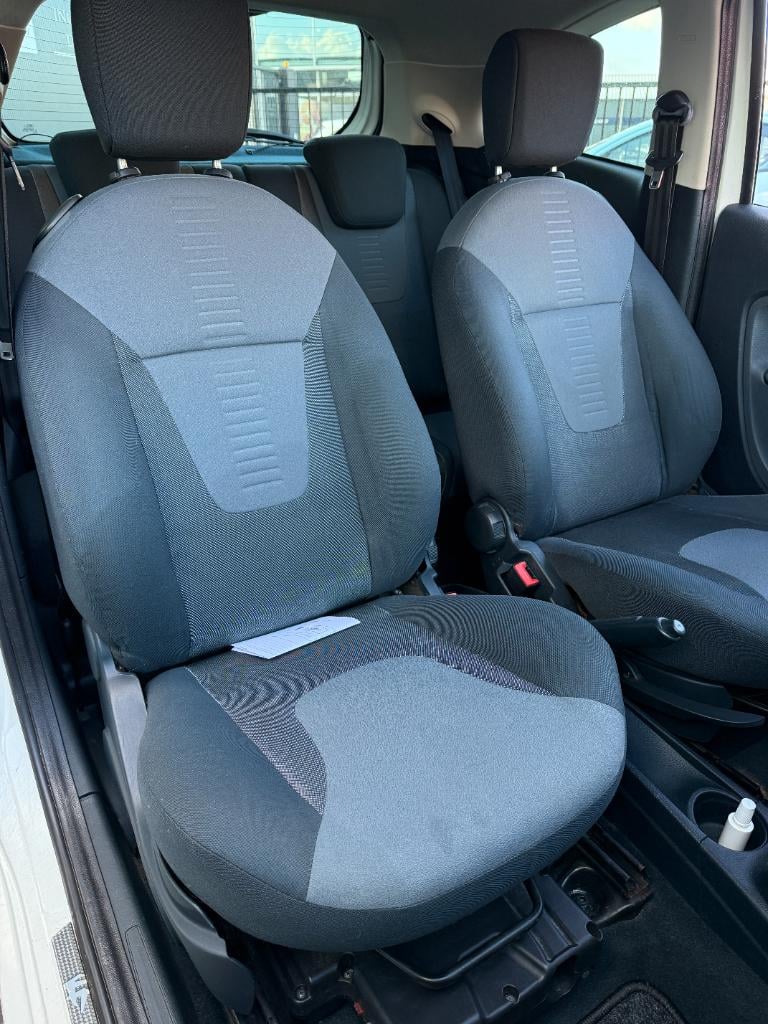 Ford KA 1.2 titanium - airco - 1e eigenaar
