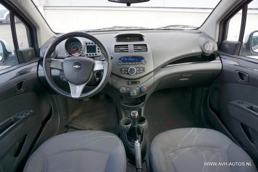 Chevrolet Spark 1.0 16v ls