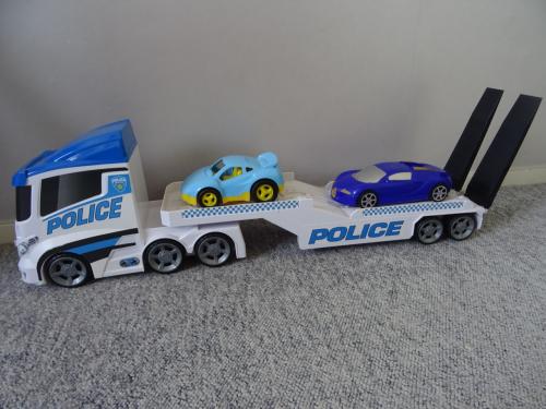Politietrailer lang 66 cm.