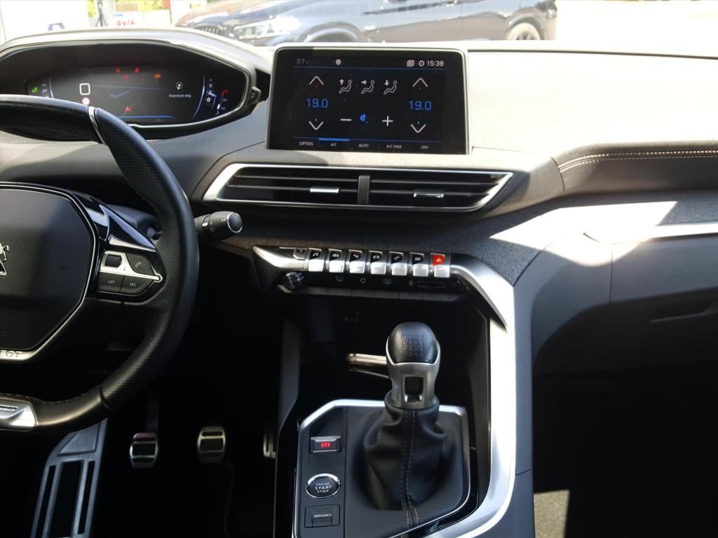 Peugeot 3008 1.2 130pk s&s gt-line trekhaak afneembaar | apple carplay & an