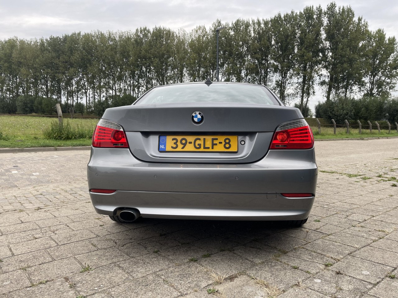 Auto
