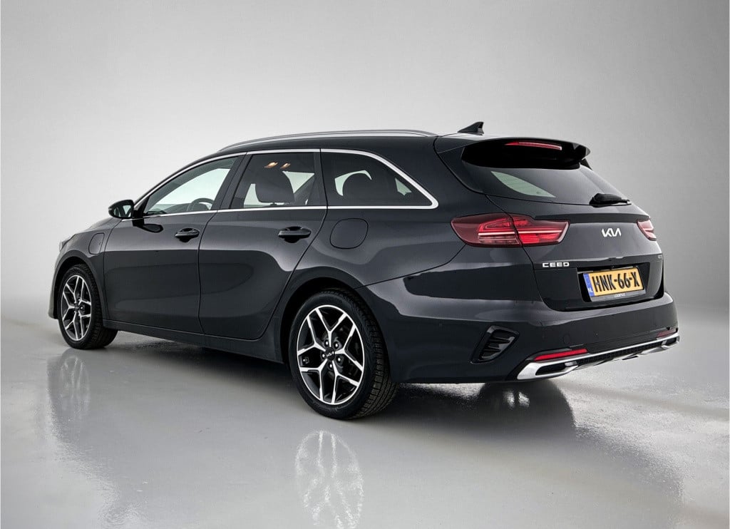 Kia Ceed Sportswagon 1.6 gdi phev executiveline limited go | leder | naviga