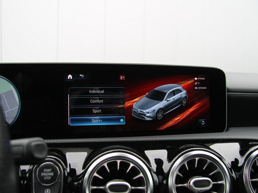 Mercedes-Benz A-Klasse a35 amg 306pk 4matic | pano | burmester