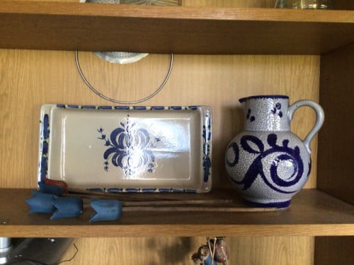 Blauw kannetje en Theeblad