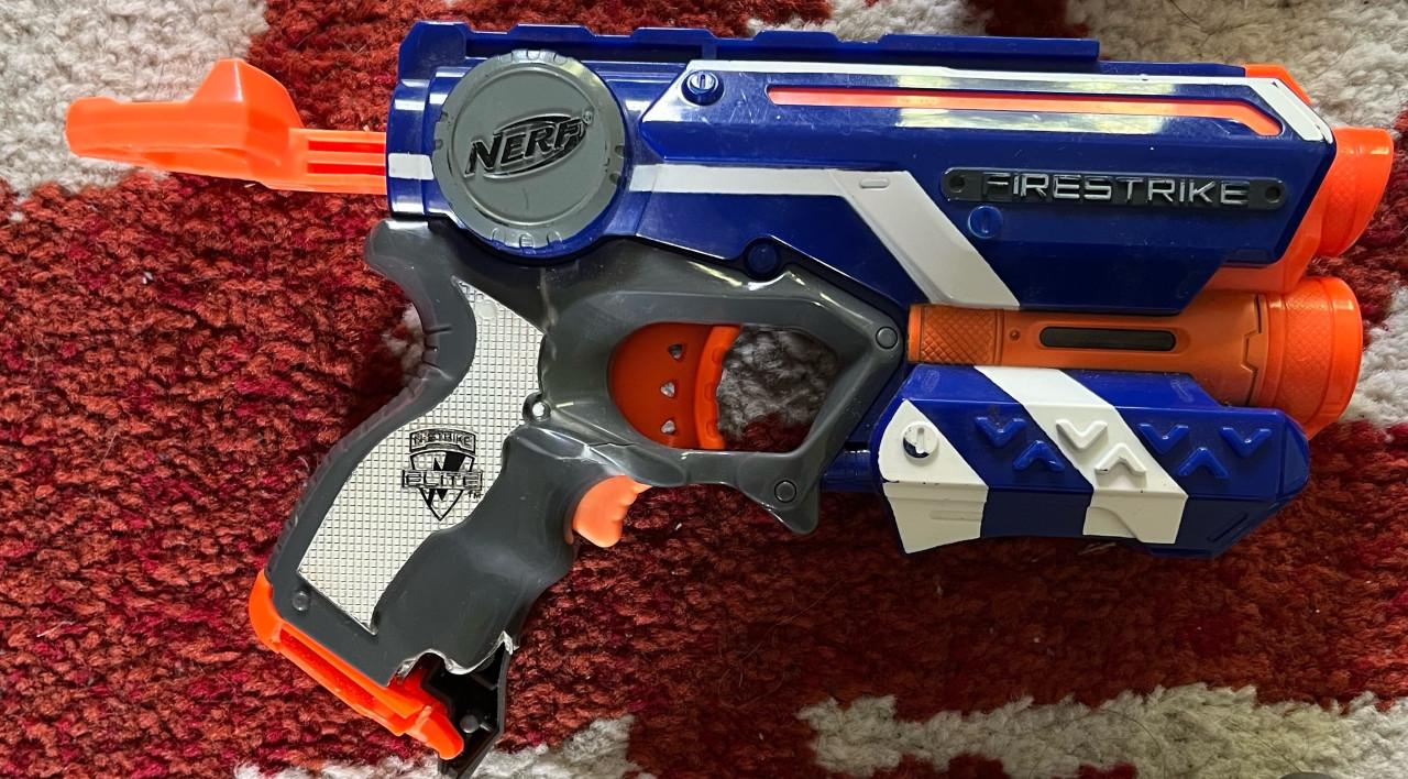 Nerfpistolen met pijltjes