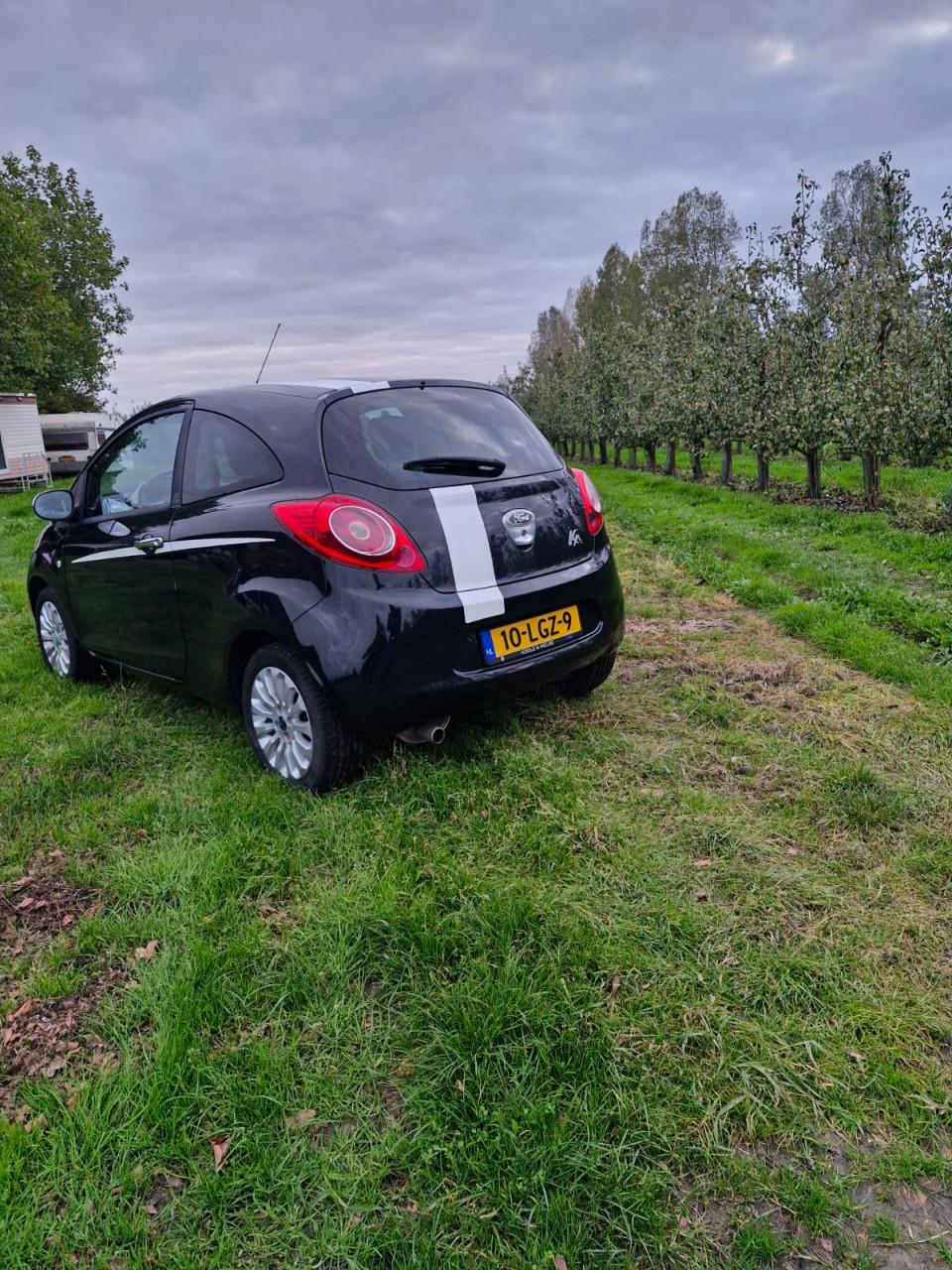 Ford Ka 1.2 51KW 2010 Zwart