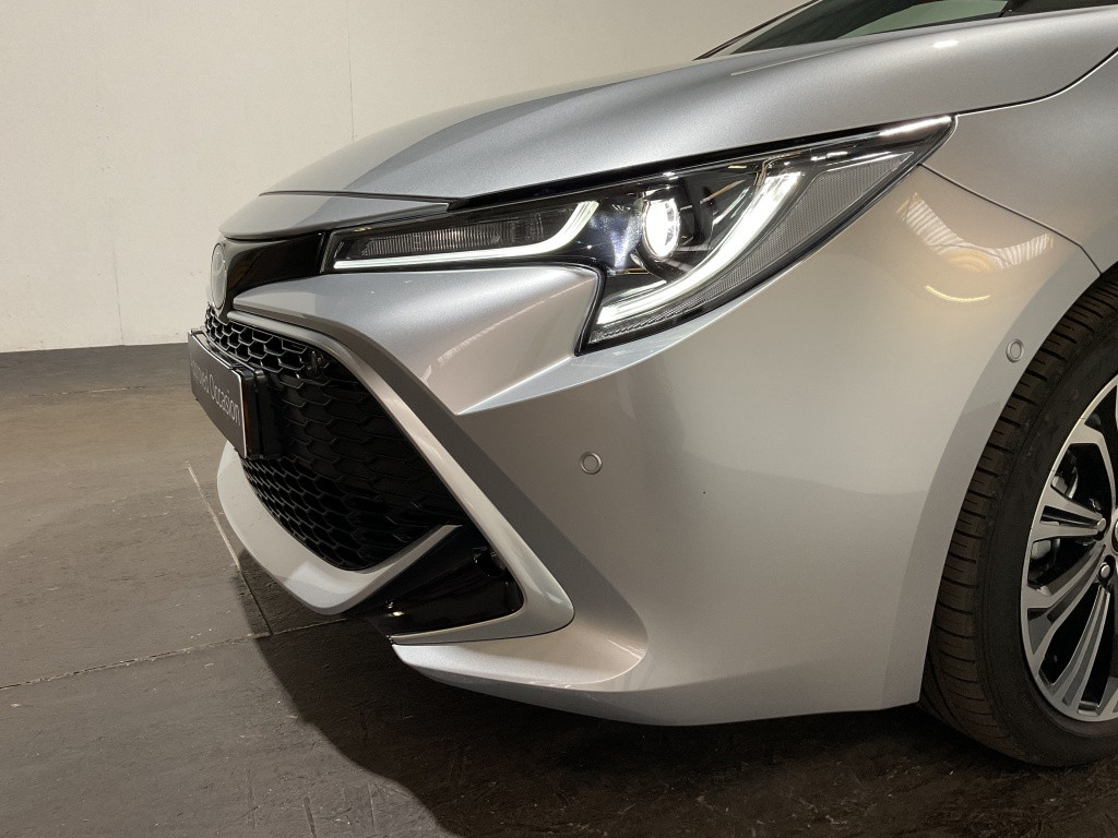 Toyota Corolla Touring Sports 1.8 hybrid executive | navi | bi-tone | camer