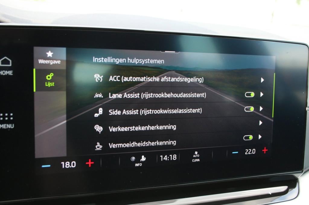 Skoda Octavia 1.0 e-tsi sport business