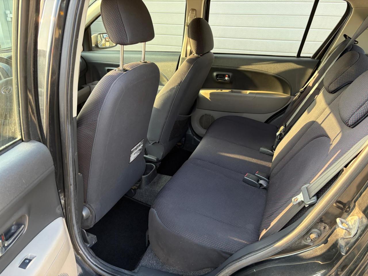 Daihatsu Sirion 2 1.3- 16V Comfort - Afgeleverd met nieuwe APK en afleverbe