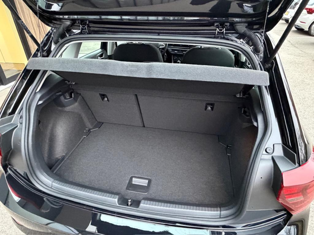 Volkswagen Polo 1.0 tsi 95pk dsg life | dode hoek | adapt. cruise | stoelve