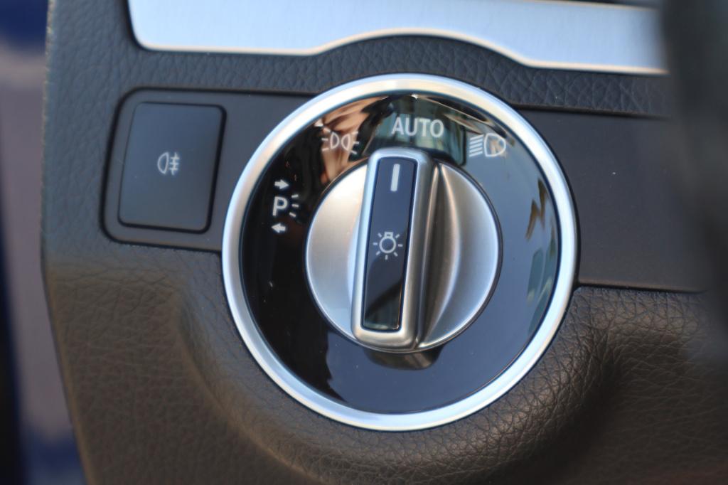 Mercedes-Benz E-Klasse cabrio 200 ambition sport edition l amg line l smart