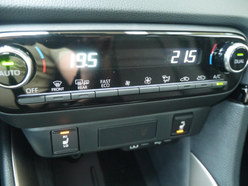 Mazda 2 Hybrid 1.5 homura