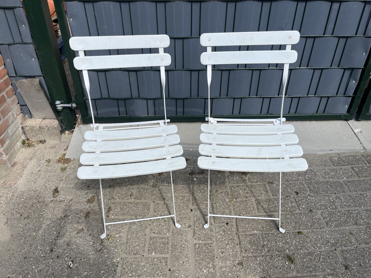 Bistrostoeltjes 2 stuks wit