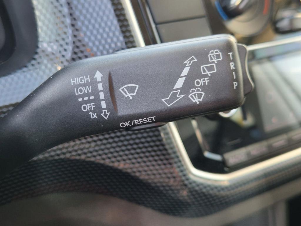 Volkswagen UP! 1.0 | lane assist | airco | bluetooth | dab | elektr. ramen