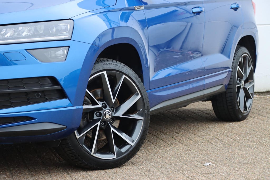 Skoda Karoq 1.5 tsi act sportline business dsg7 150pk