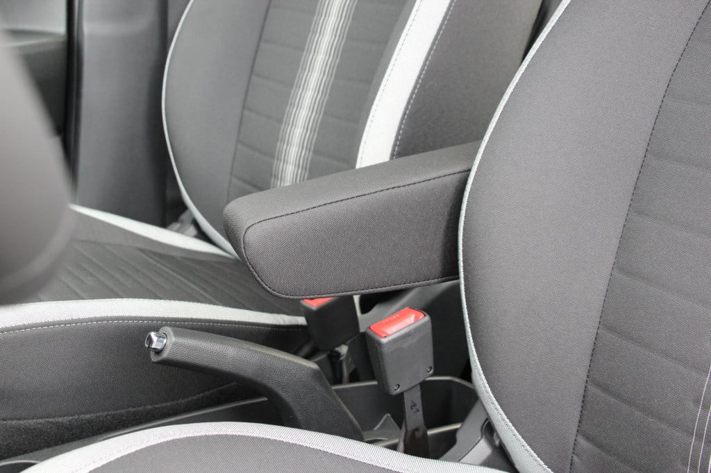 Hyundai I 10 1.0 comfort smart *demo-deal* | navigatie | camera | apple car