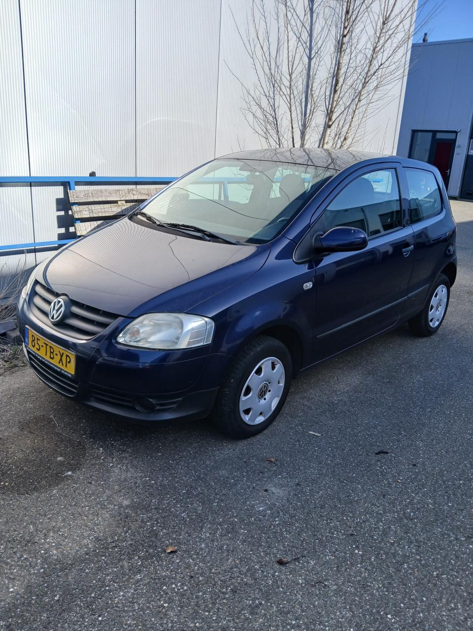 V.W. Fox-2006-km. 157234 NAP-stuurbekr-radio/cd speler-Apk.-i.z.g.st.1850,=