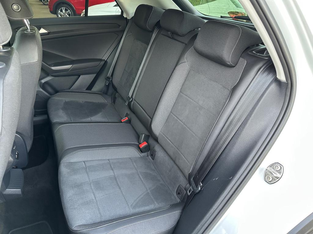 Volkswagen T-roc 1.5 tsi 150pk dsg style | camera | navi | adapt. cruise | 