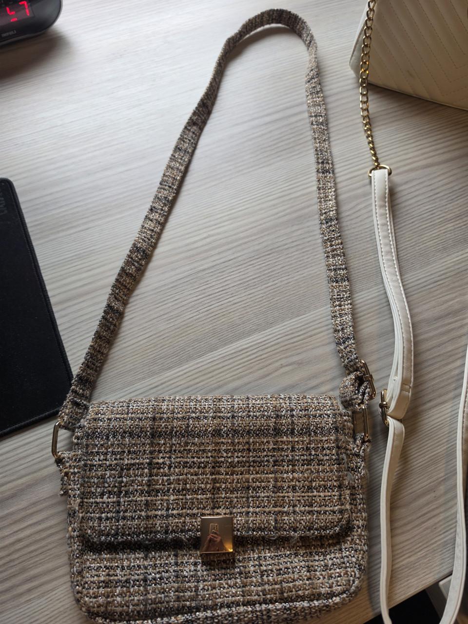 Vele merk tassen guess,mk,beagle