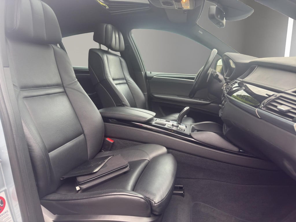 BMW X6 4.4i m 1e eigenaar en dealeronderhouden | schuif /kantel dak | leder