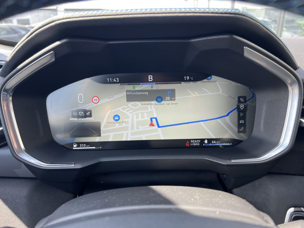 Lynk & Co 01 1.5 261pk plug in hybrid , panodak , 360 gr camera