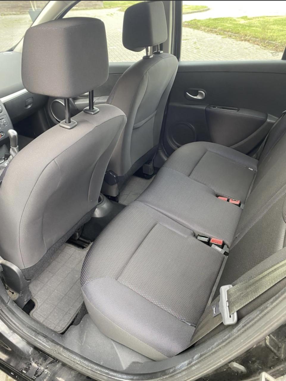 Renault Clio 1.2 TCE 100 Estate 2008 Zwart | 124.448 KM NAP | NIEUWE APK!