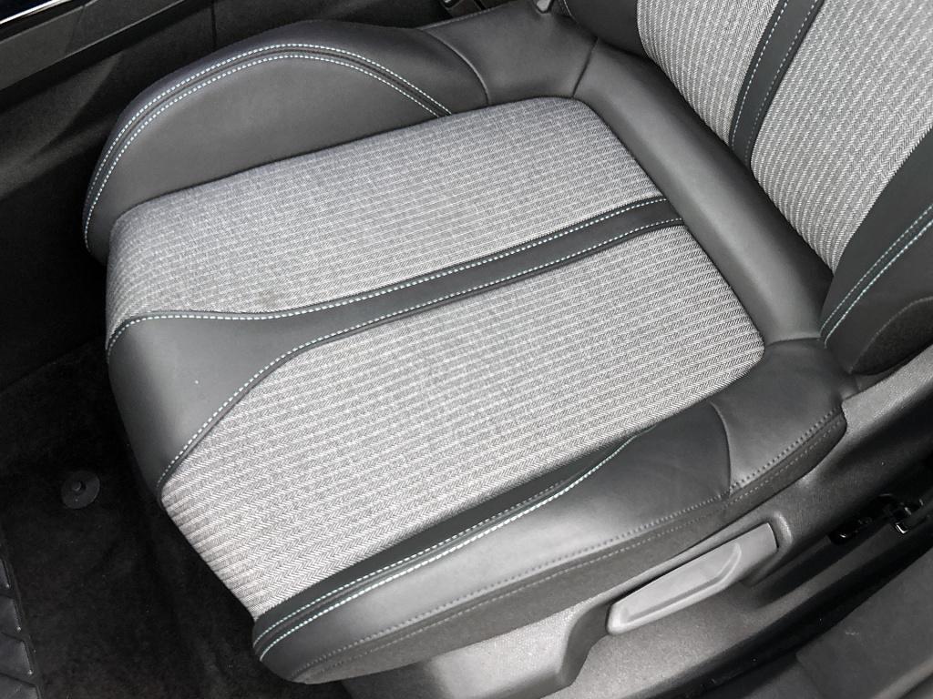 Peugeot 3008 plug-in hybrid 180pk automaat allure pack | rijklaar | adaptiv