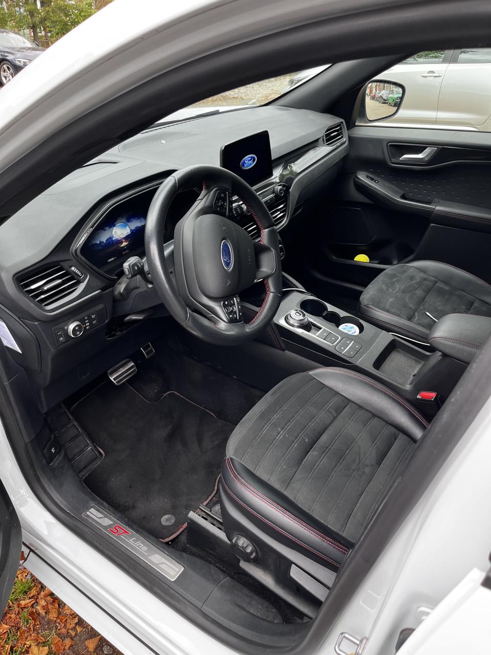 Ford Kuga 2.5 PHEV ST_X line