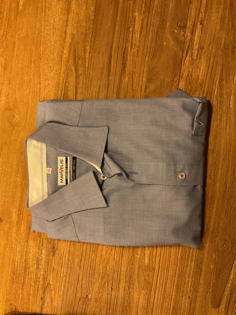 3 strijkvrije overhemden, mt 44  CasaModa en Marvelis
